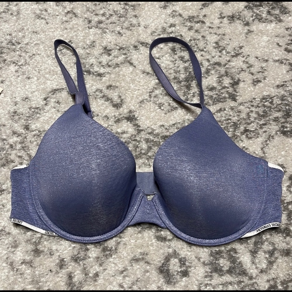 Victoria’s Secret Uplift Semi Demi Bra 34c